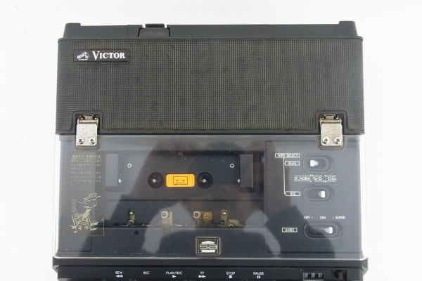 M217-I15-1220 VICTOR ビクター KD-2 ポータブルカセットデッキ 現状品