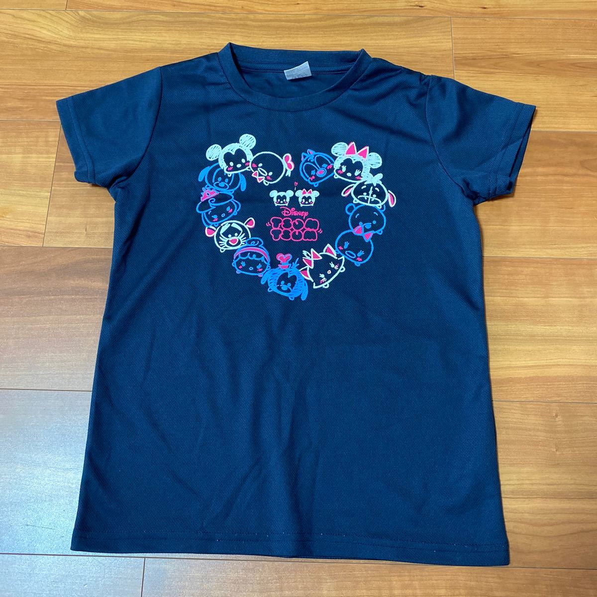 ディズニー ツムツム 速乾シャツ Tシャツ 130 140 150 140 135 144cm 売買されたオークション情報 Yahooの商品情報をアーカイブ公開 オークファン Aucfan Com