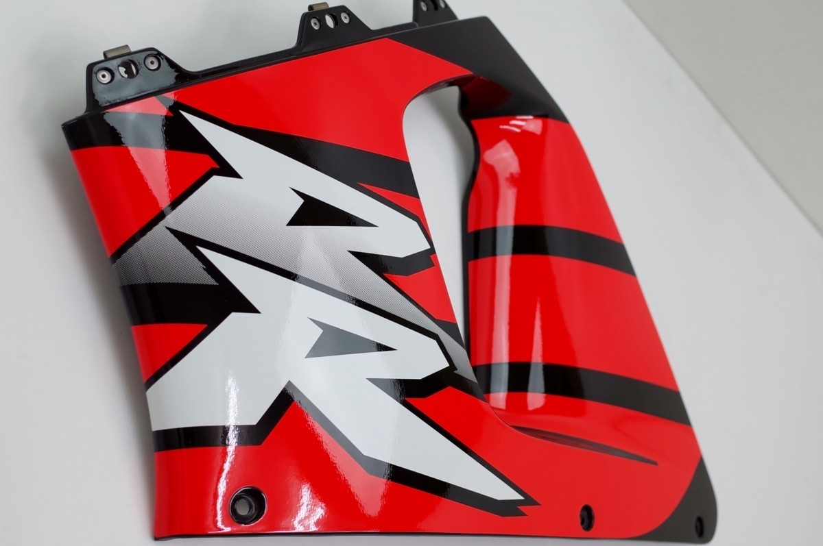 CBR900RR SC33 純正 アンダー ミドル カウル 左 FireBlade sc33 2026年