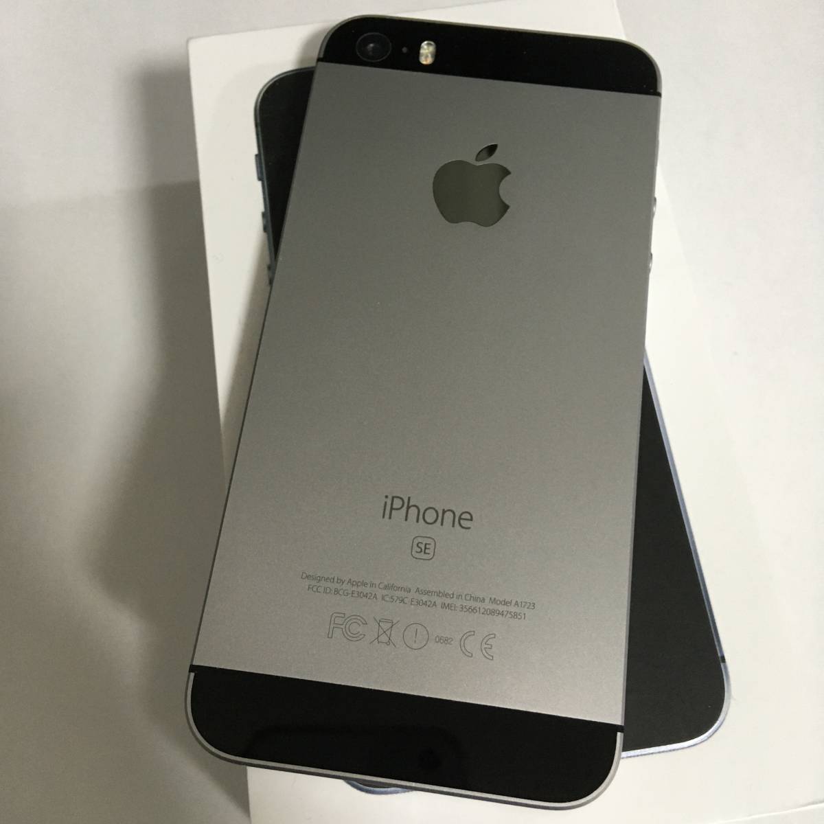 電池100 Simフリー Iphone Se 128gb スペースグレイ Docomo Au Softbank 第一世代 4インチ Sim ロック解除済み 国内版simフリー 売買されたオークション情報 Yahooの商品情報をアーカイブ公開 オークファン Aucfan Com