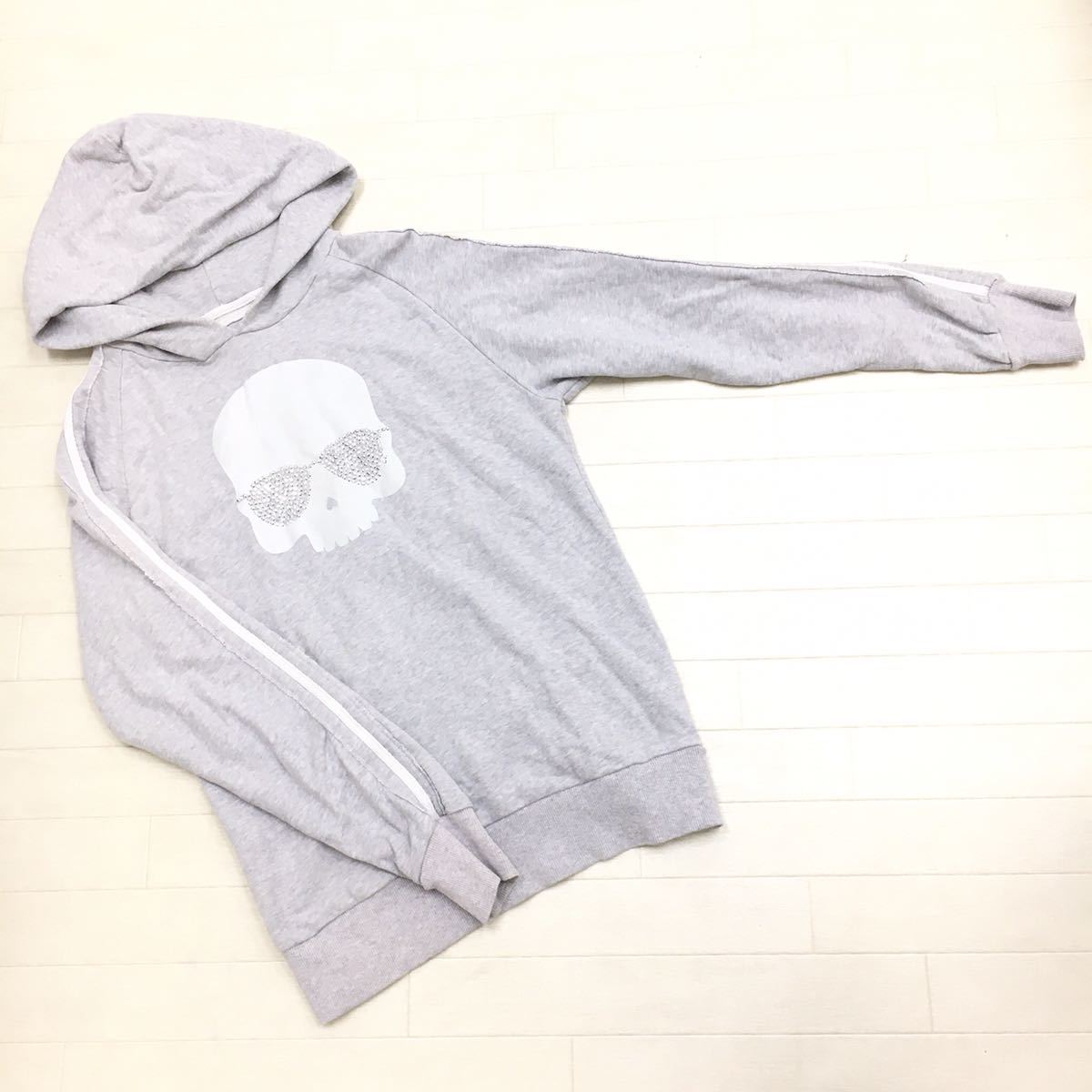 N116 Hydrogen Sportswear ハイドロゲン メンズ トップス スウェット プルオーバー パーカー S グレー ラインストーン 男性用 売買されたオークション情報 Yahooの商品情報をアーカイブ公開 オークファン Aucfan Com