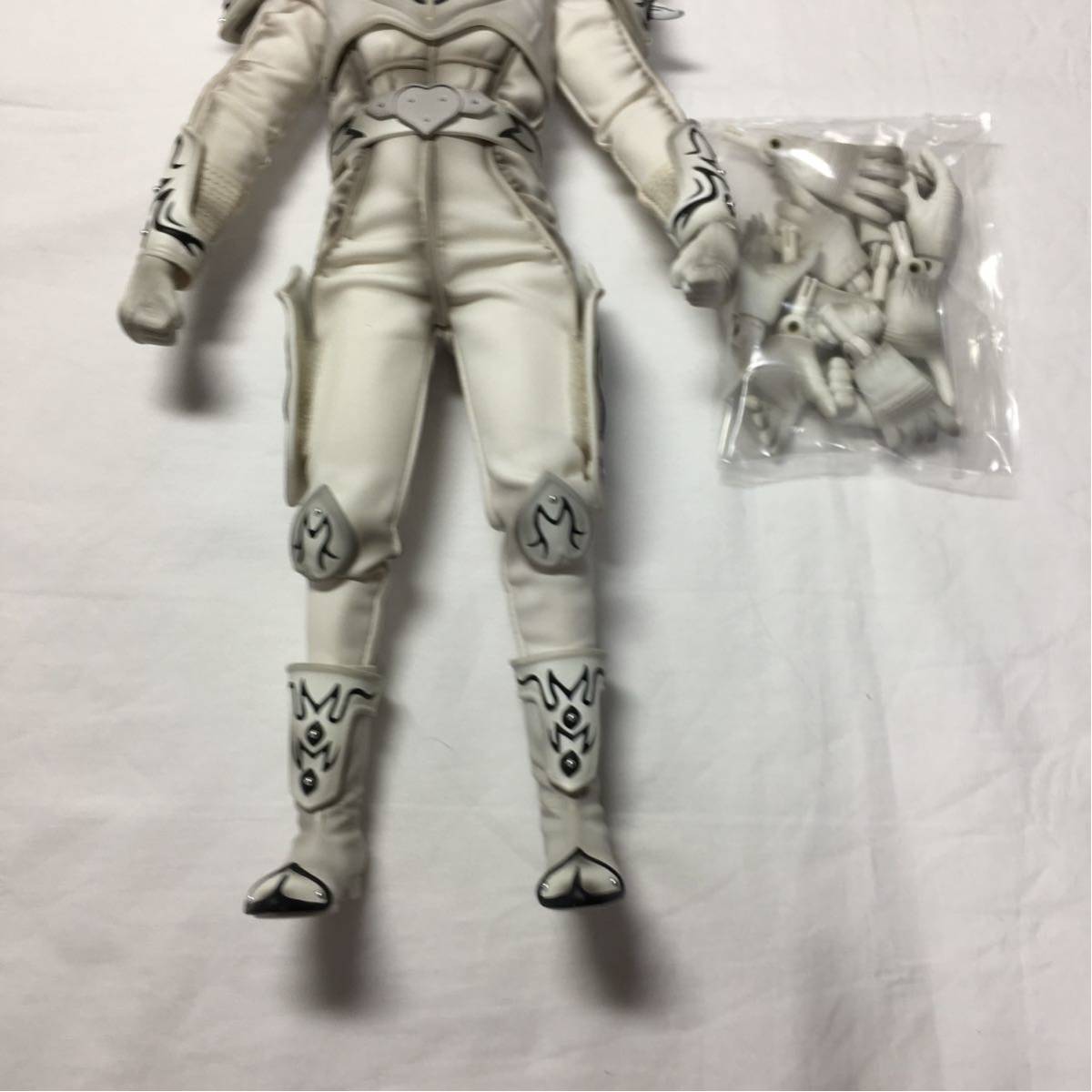 バンダイ 仮面ライダー モモタロス 仮面ライダー電王 1/6 pbm rah しく