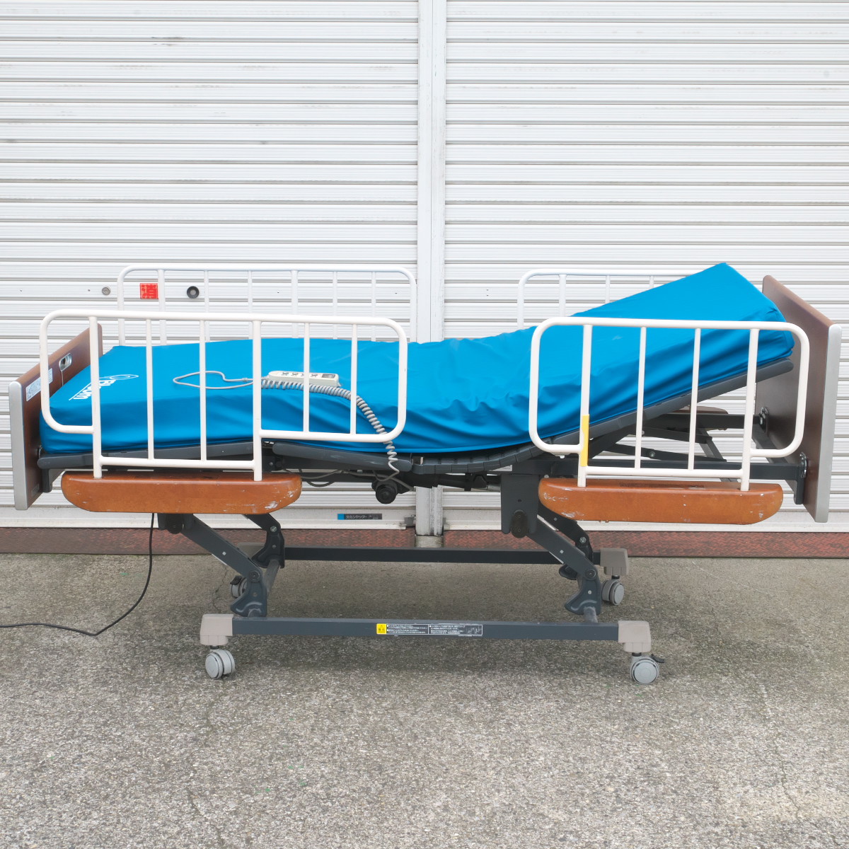 パラマウントベッド(PARAMOUNT BED) 電動ベッド 介護ベッド「楽匠 