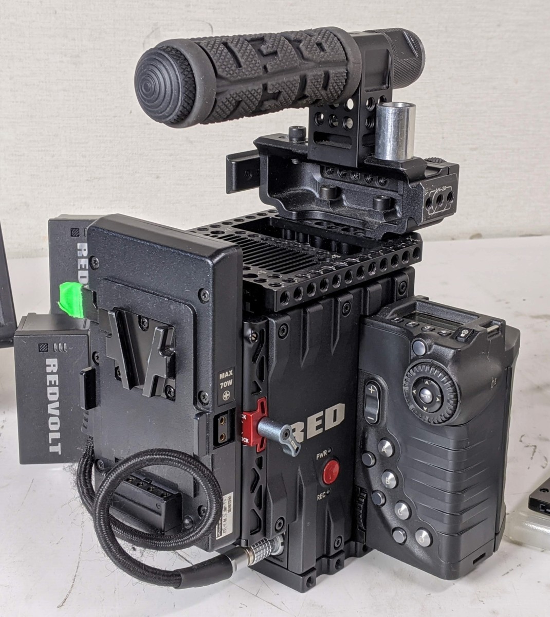 □RED EPIC Mysterium-X EF レッド 5K デジタルスチールモーションカメラ 4k 60p対応 EFマウント RED MAG 128GB他付属 中古□