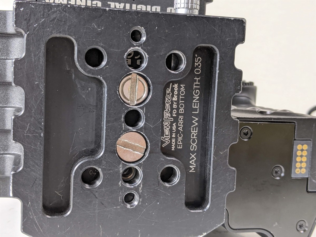□RED EPIC Mysterium-X EF レッド 5K デジタルスチールモーションカメラ 4k 60p対応 EFマウント RED MAG 128GB他付属 中古□