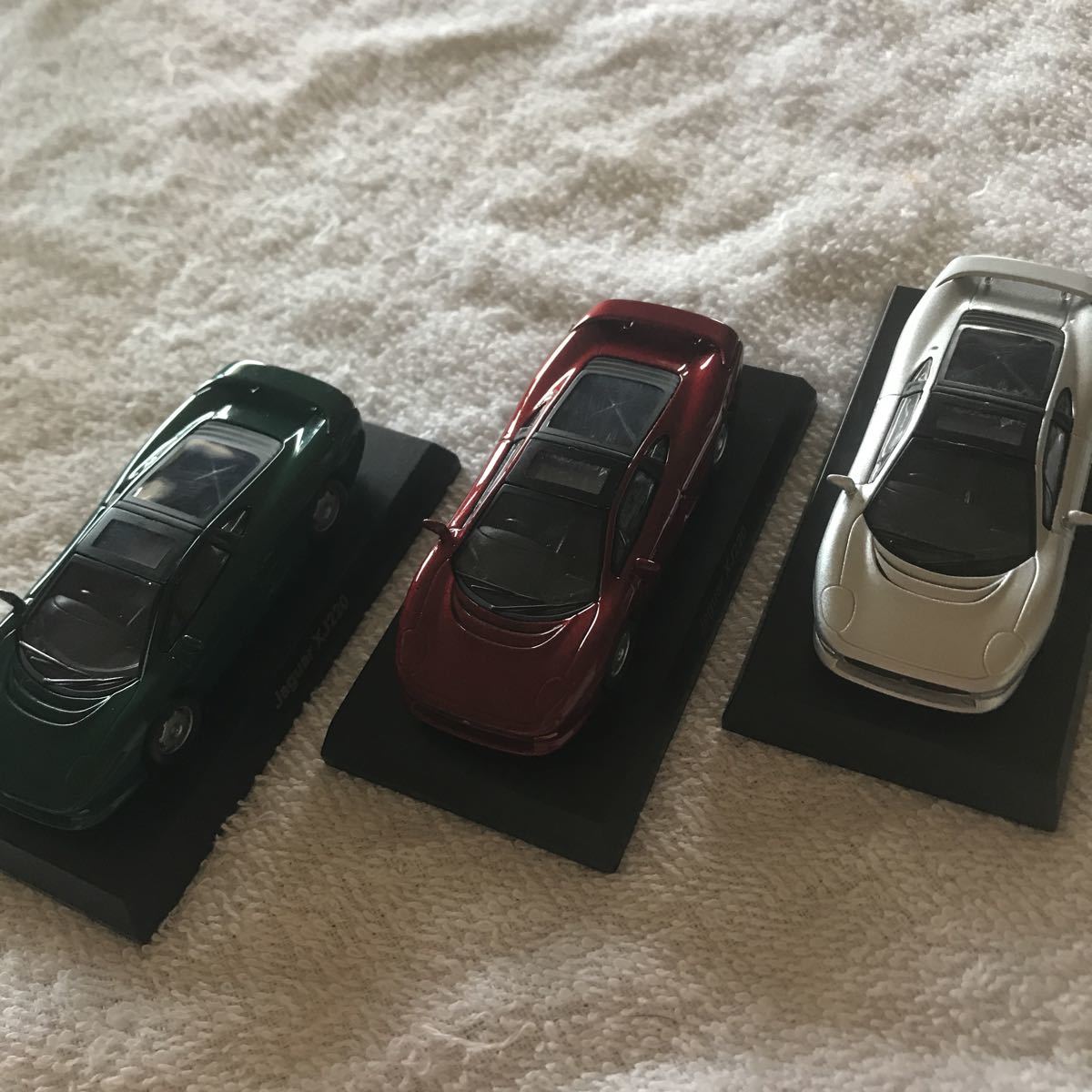 京商 1/64 British Car Mini Car Collection Jaguar XJ220_6