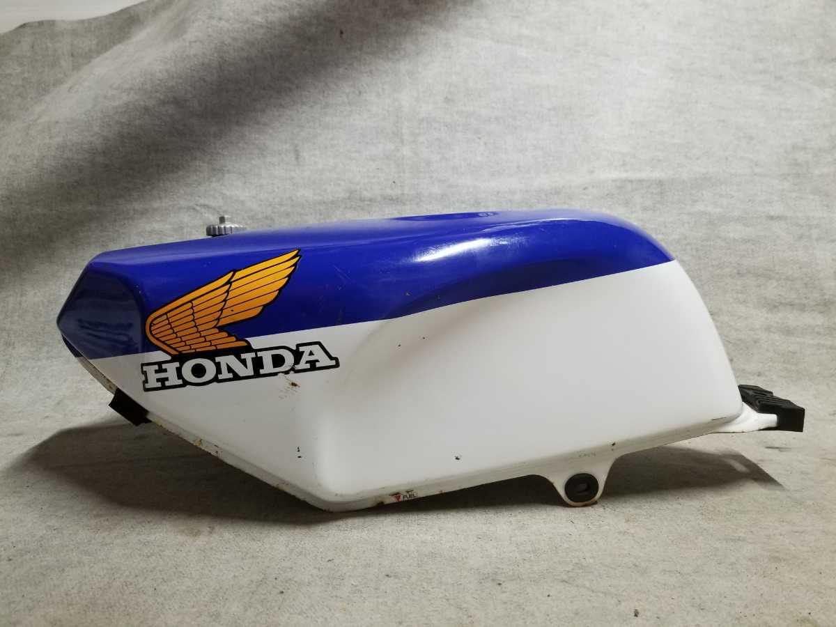 豊富な，新作 88 NSR250R MC18 純正 フューエルタンク ガソリンタンク