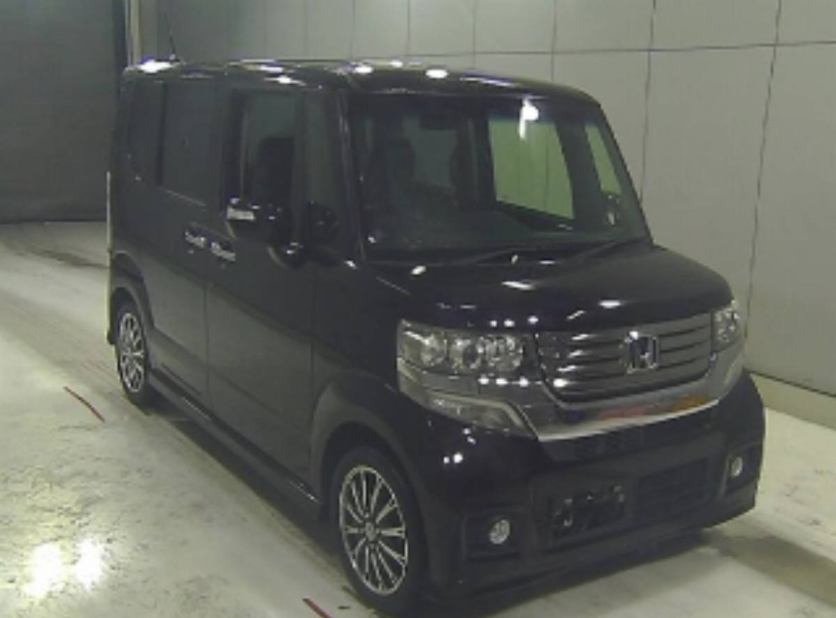 車検ありH26年式N-BOX Custom SSパッケージ／ナビ