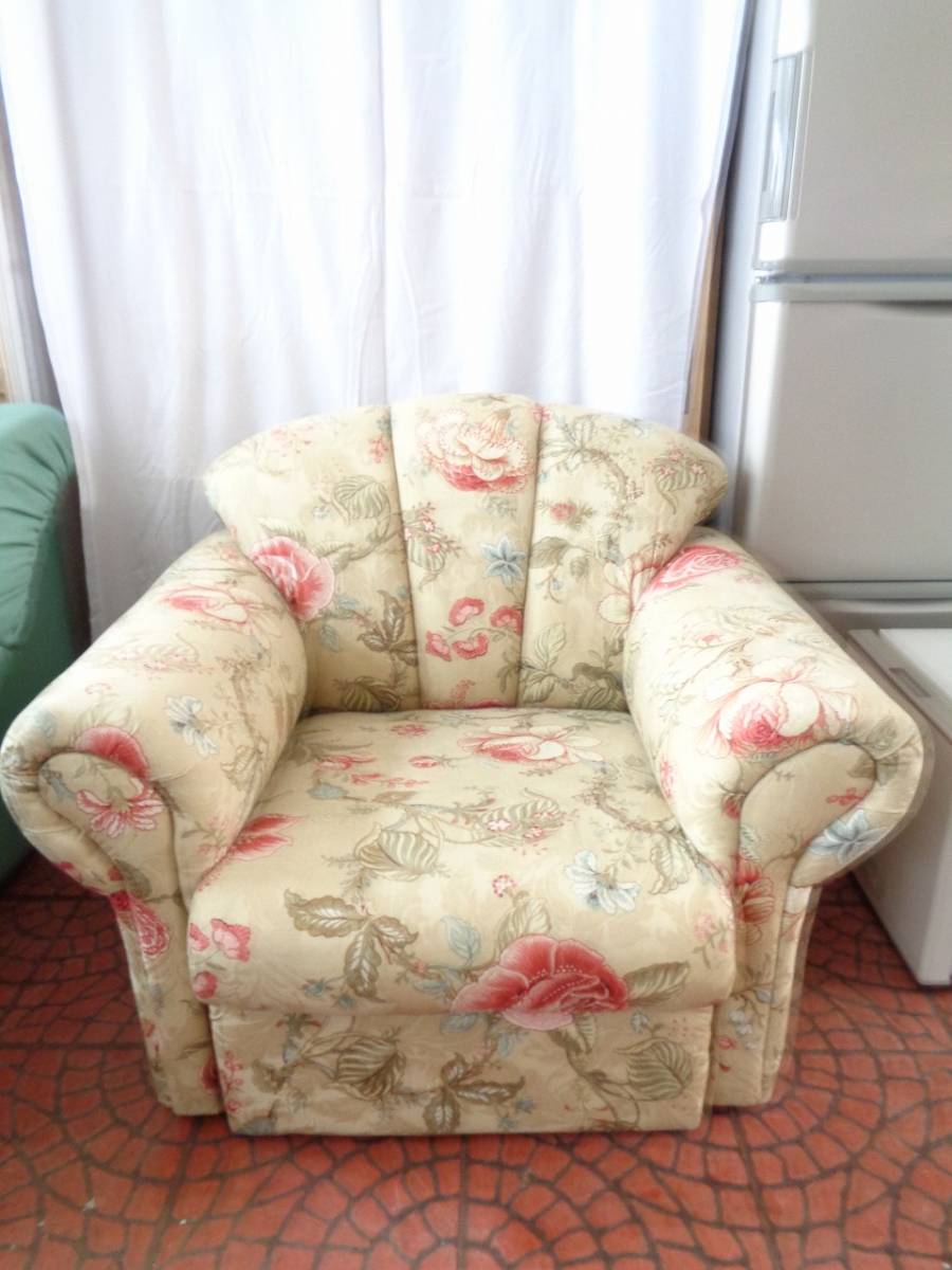  06038A 引き取り推奨 北海道 ソファ 1人用 布製 ベージュ系 花柄(布製)｜売買されたオークション情報、yahooの商品情報をアーカイブ公開 - オークファン 布製
