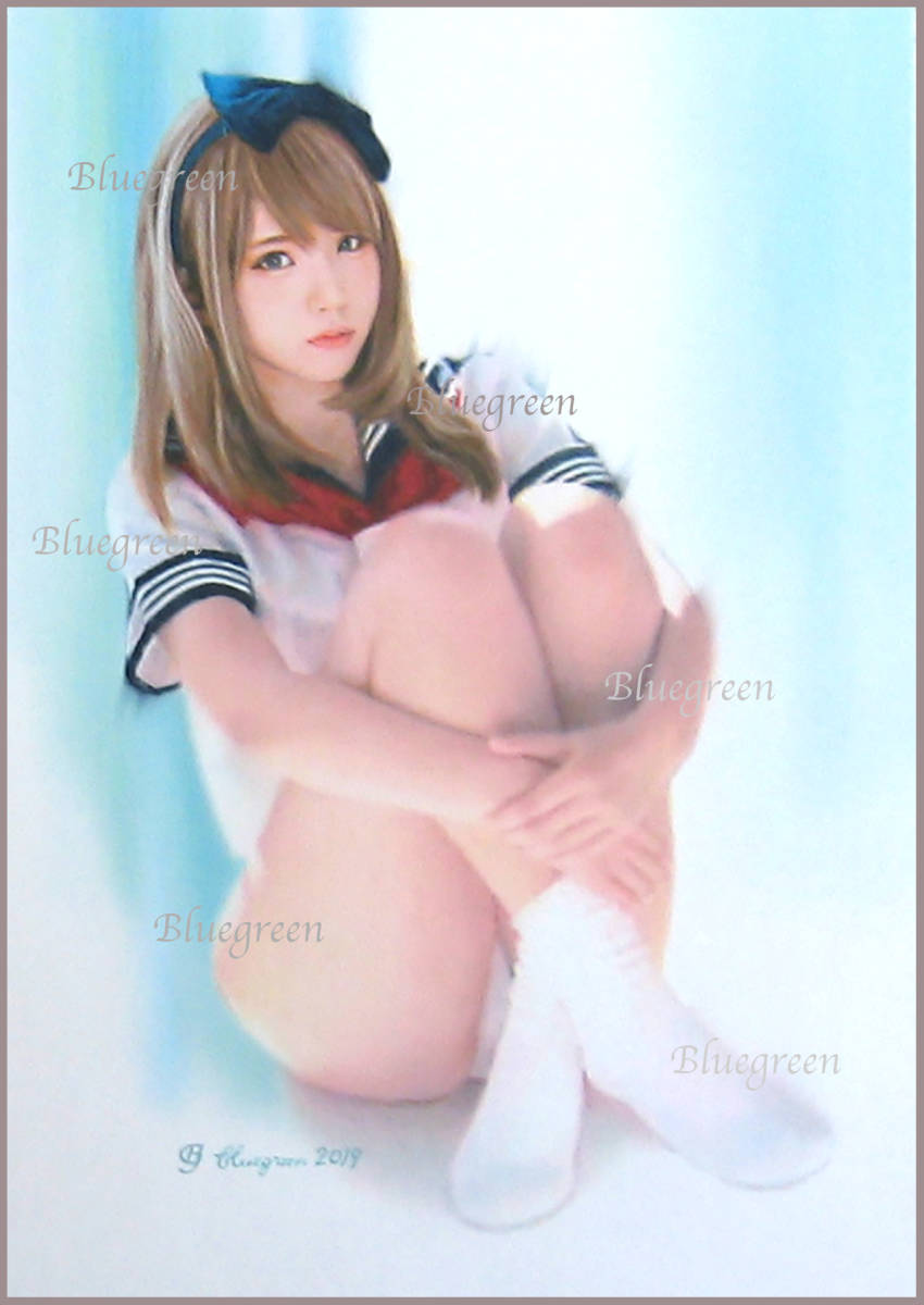 ★ 体育座りの女子学生 ★