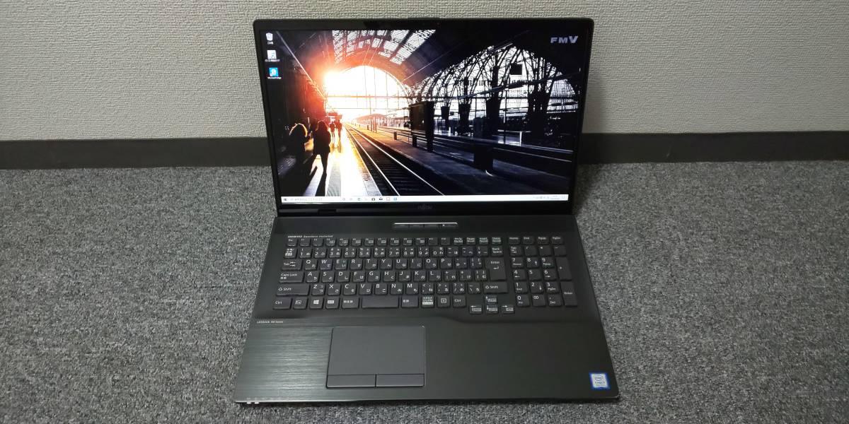 ノートPC 【ジャンク】富士通 LIFEBOOK NH90/D2 Core i7 第9世代