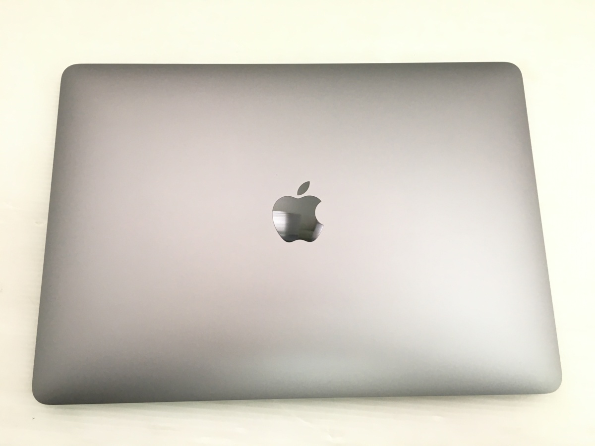 美品 Apple MacBook Air Retina， 13-inch， 2018 Catalina 1.6GHz i5 