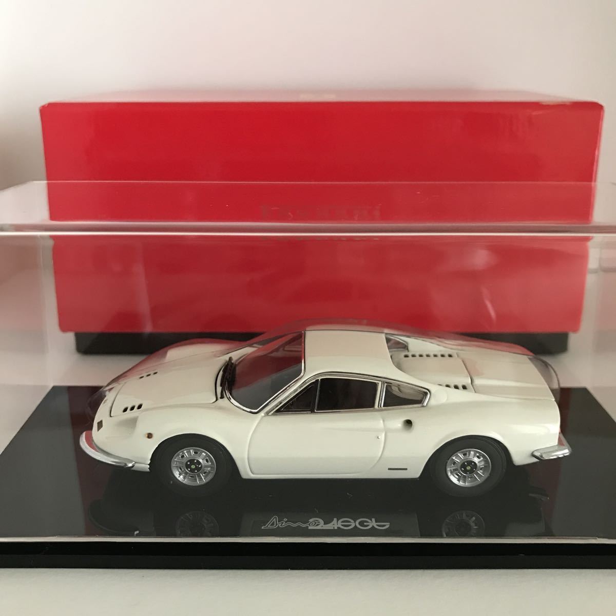 京商　05081W　1/43　フェラーリ　ディーノ 246gt　白 京商 1/43 フェラーリDino 246GT (WHITE) 05081W 京商 フェラーリ