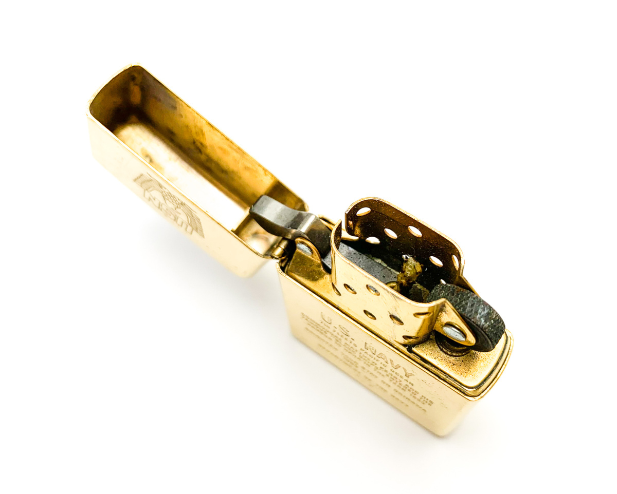 【1円オークション】 ZIPPO ジッポ U.S NAVY ライター ※現状品 ジッポ&frasl;ライター&frasl;USN&frasl;アメリカ海軍&frasl;1992年&frasl;の高価買取 NAVY (ライター)の落札相場・落札価格 アメリカ おしゃれ アメリカ第