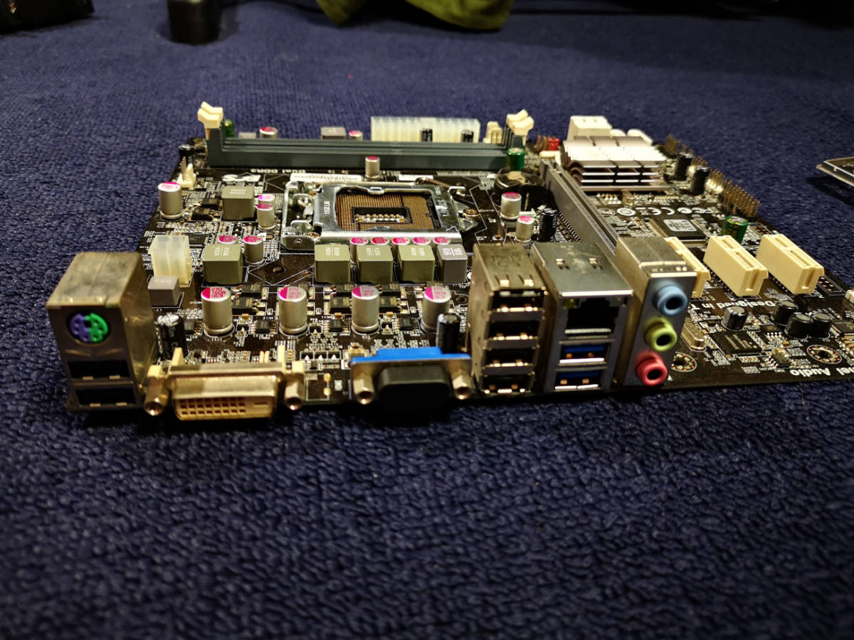 ★ECS★ H61H2-M5 /LGA1155★動作確認済み★_4