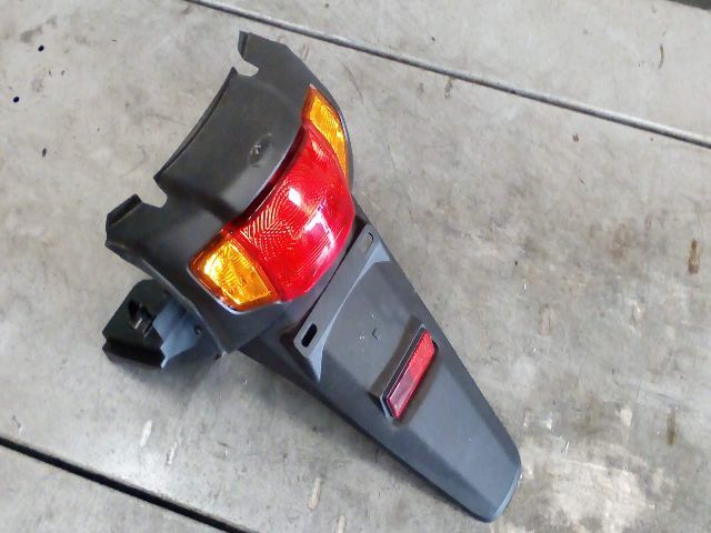 AF79 TACT テールランプ&リアフェンダー HONDA 純正 中古品_1