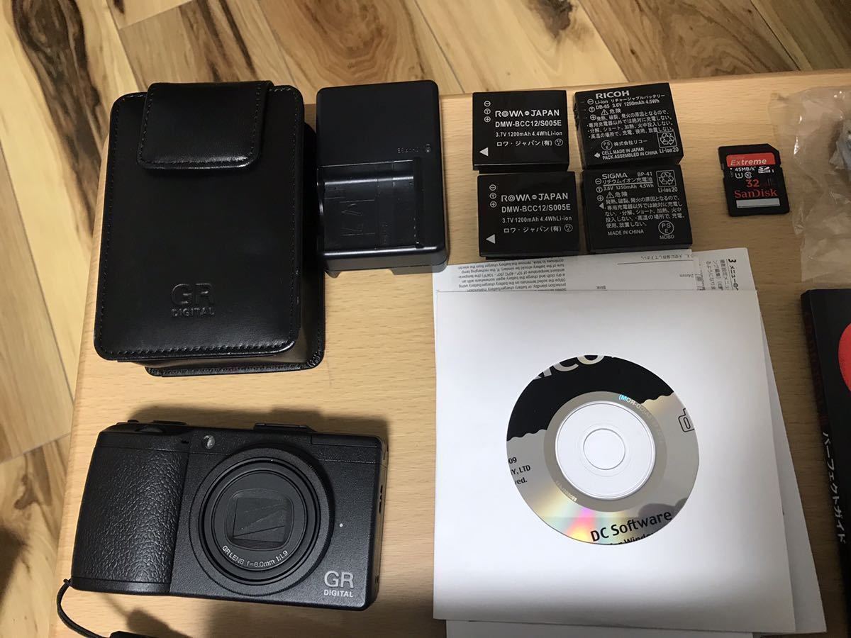 RICOH GR DIGITAL Ⅲ リコー GR DIGTAL 3 中古 美品 予備バッテリー SD