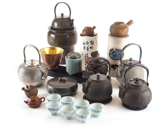 【夢工房】青木 木米 （ 聾米 ） 作 白泥 河骨透彫 煎茶 唐物写 涼炉 二代真清水 蔵六 識箱入　高さ24.3㎝　　　1C-11