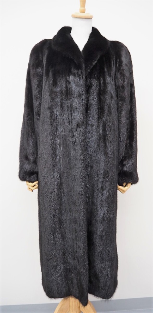 美品【SAGA MINK シルバー】ゆったり大き目サイズ 高級毛皮 ブラック 