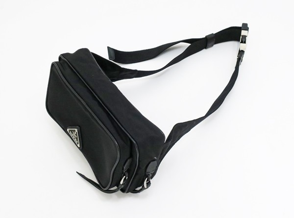 【希少】プラダ PRADA ウエストポーチ ベルトバッグ サフィアーノ. ベルト ポーチ プラダ 希少 プラダ PRADA ウエストポーチ ベルトバッグ