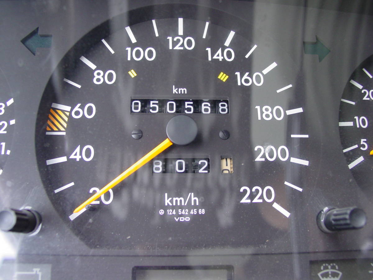 W124 | メーターパネル交換 Eクラス スピードメーター w124 メーター