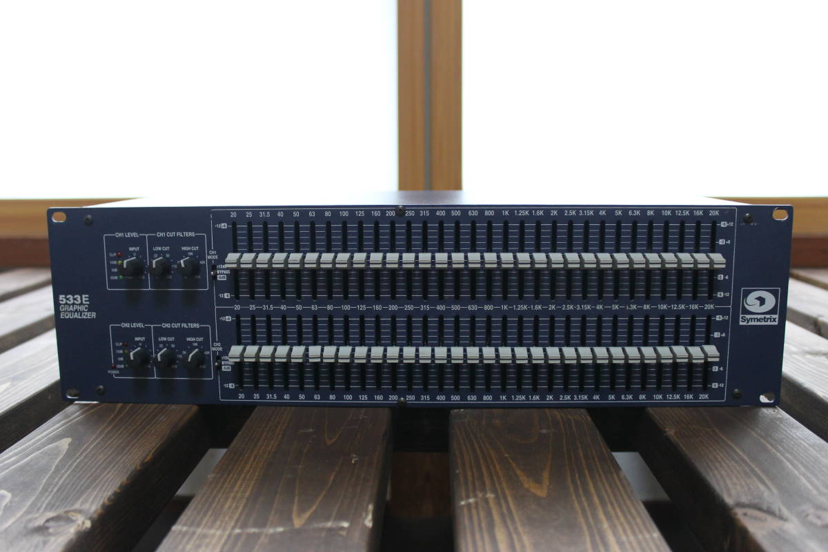 【品質保証，新作登場】 Symetrix 533E Graphic Equalizer 31 Band ②(イコライザー)｜売買されたオークション情報、yahooの商品情報をアーカイブ公開 - オークファン イコライザー