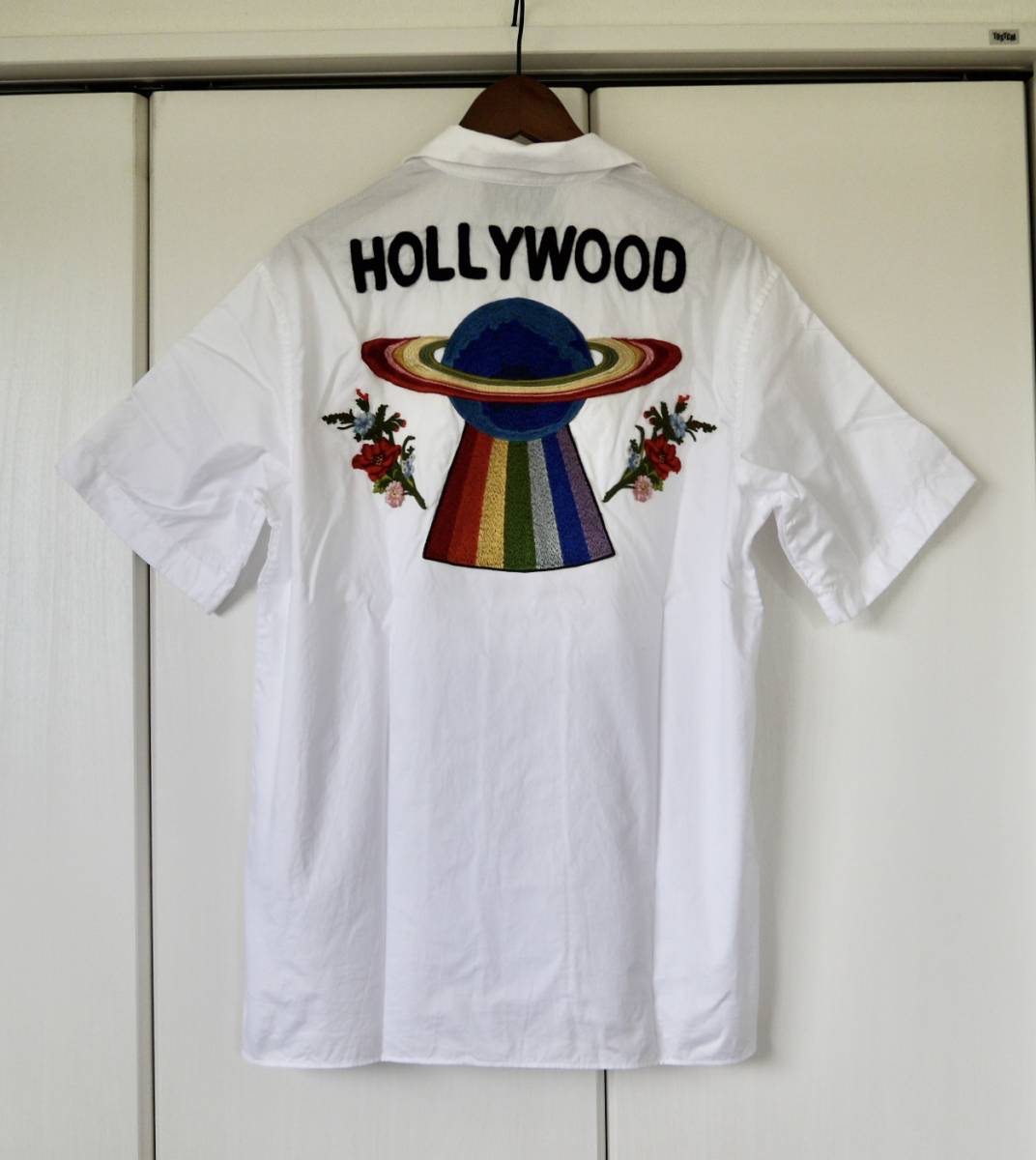 お得，新作登場 GUCCI Hollywood UFO Bowling Shirt グッチ ボーリング シャツ サイズ 46(半袖シャツ)｜売買されたオークション情報、yahooの商品情報をアーカイブ公開 - オークファン 男性用
