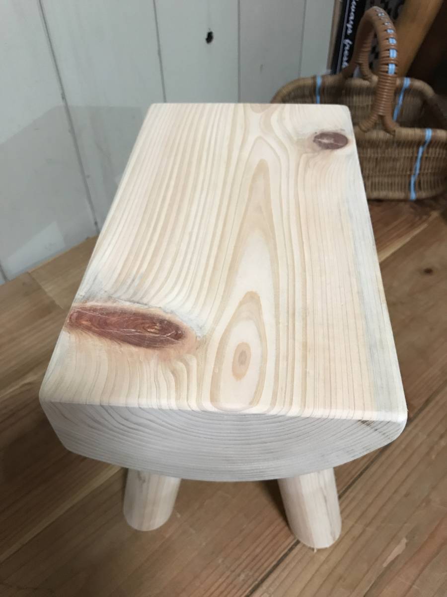小さな森の倉庫 大工さん手づくり♪天然木 檜（ひのき） 一枚板 無垢　ミニ ベンチ 花台 スツール イス ミニテーブル _2