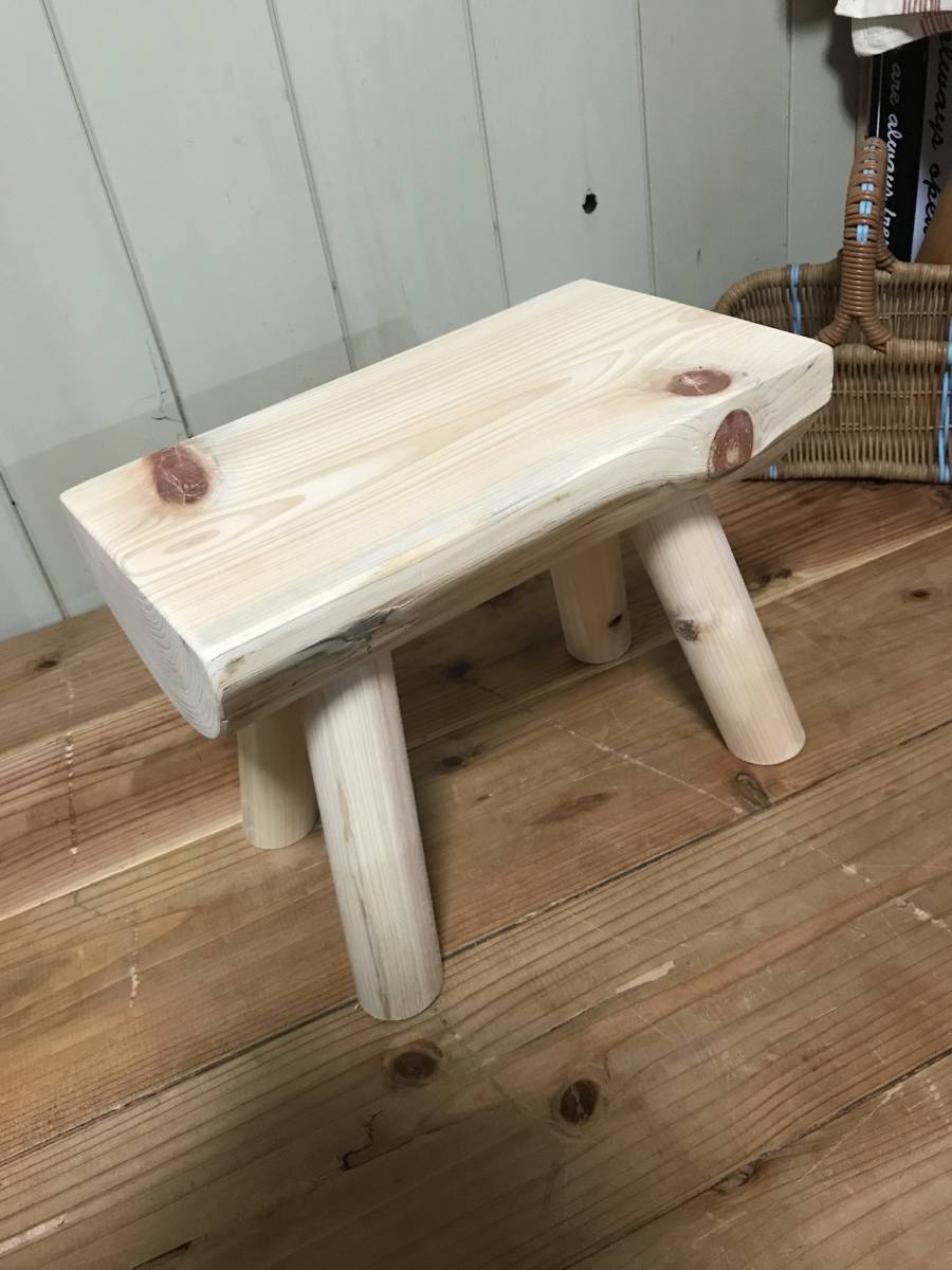 小さな森の倉庫 大工さん手づくり♪天然木 檜（ひのき） 一枚板 無垢　ミニ ベンチ 花台 スツール イス ミニテーブル _3