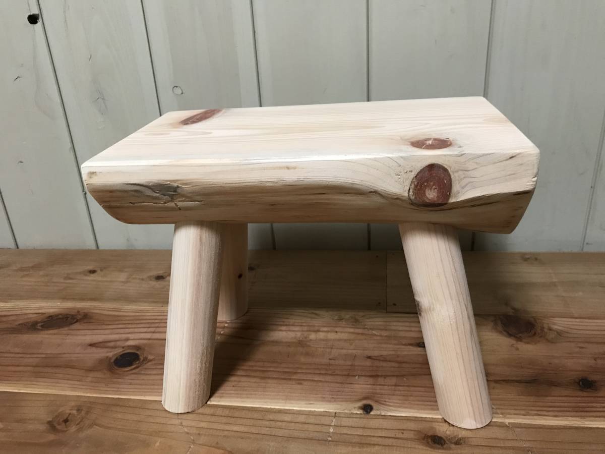 小さな森の倉庫 大工さん手づくり♪天然木 檜（ひのき） 一枚板 無垢　ミニ ベンチ 花台 スツール イス ミニテーブル _5