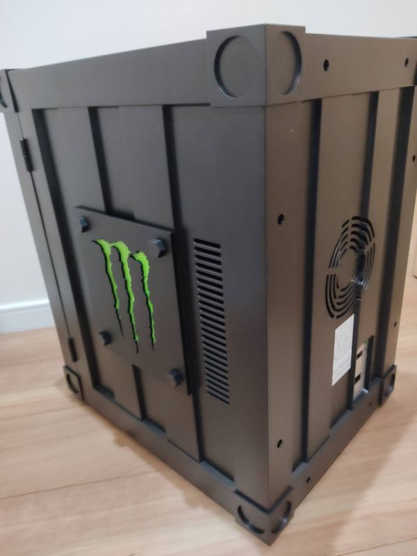 新品未使用 モンスターエナジー 小型 冷蔵庫 MONSTER ENERGY 