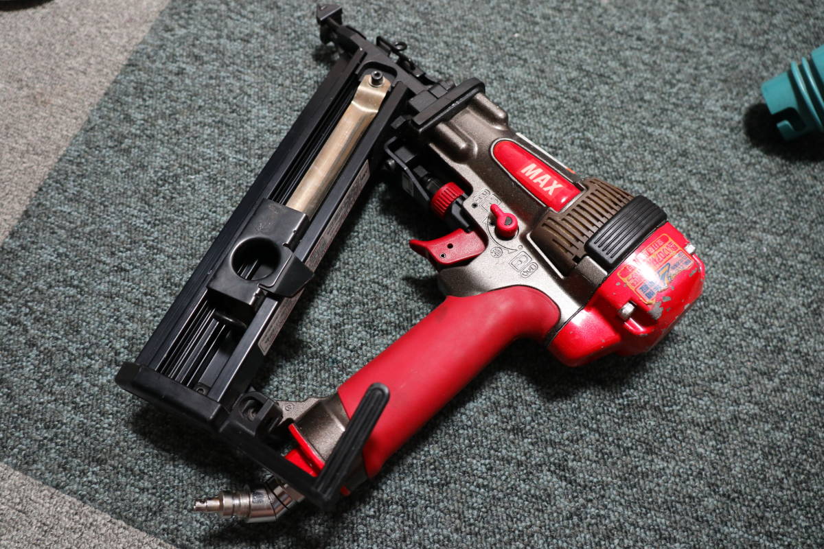 マックス(MAX) HS-50A⁄KB50T0 スーパーネイラ エア釘打機 高圧ブラッド 