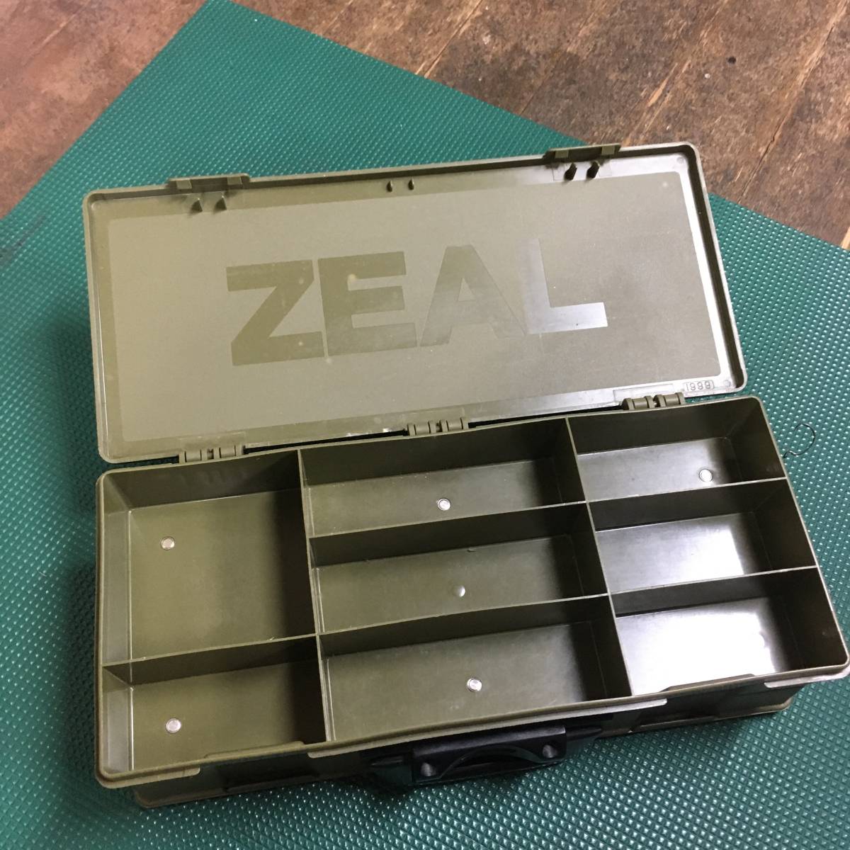 G-1671 ズイール ZEAL アマゾンボックス 両開き 大 中古品
