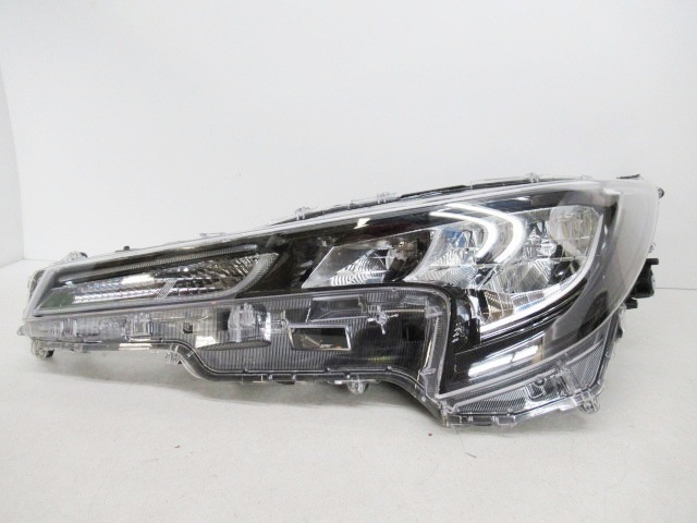 【高品質，送料無料】 破損無 トヨタ カローラスポーツ NRE210H ZWE211H 純正 左 ヘッドライト LED KOITO 12-633 n047666(ヘッドライト)｜売買されたオークション情報、yahooの商品情報をアーカイブ公開 - オークファン トヨタ用