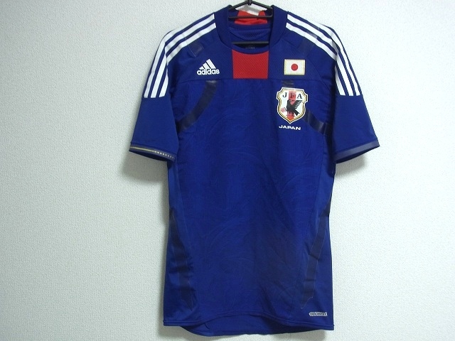 低価，新作 日本サッカーシャツ テックフィット アディダスジャパン(日本)｜売買されたオークション情報、yahooの商品情報をアーカイブ公開 - オークファン ユニフォーム