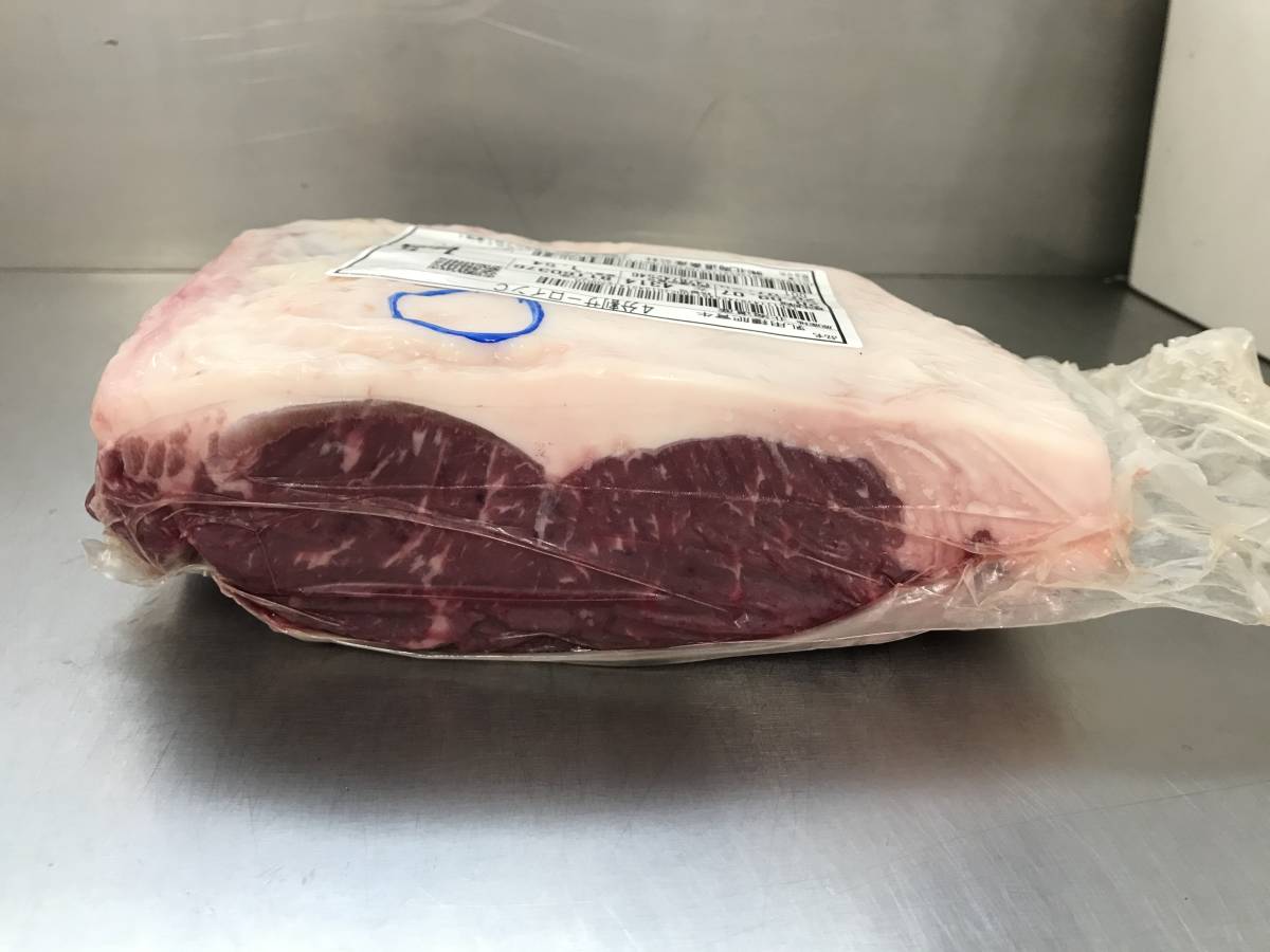 ③《訳あり》十勝産牛サーロイン　ブロック　１５４０ｇ　十勝牛肉　サーロイン　塊肉　業務用　同日落札で同梱可能　１円 黒毛和種牛サーロインブロック 経産 ３０８０g ブロック 訳あり》十勝産牛サーロインＡ ステーキ