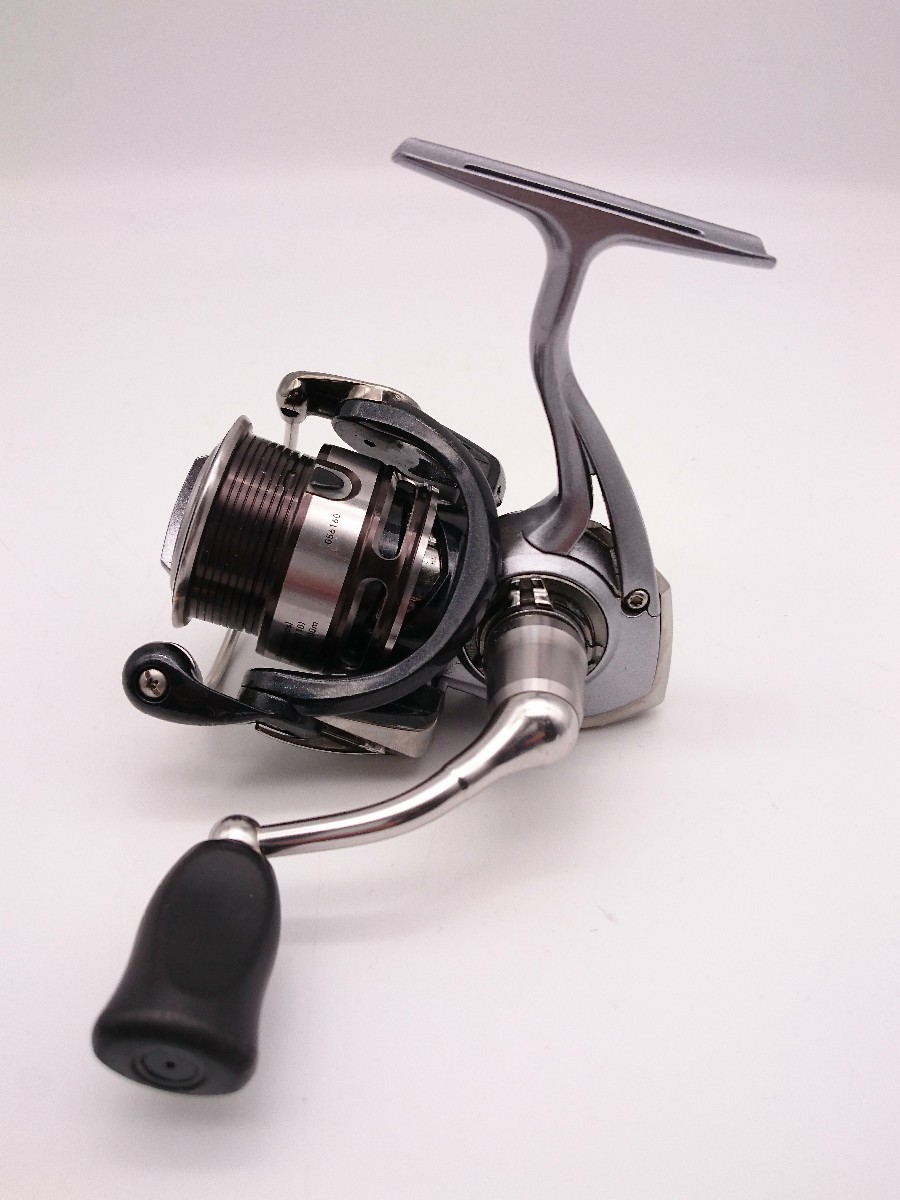 Daiwa CALDIA 2004 スピニングリール 本体　新品未使用 カルディア2004 DAIWA◇リール/スピニングリール/CALDIA 2004 中古の通販