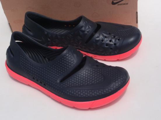 レア Nike Solasoft Sandal ソーラーソフト サンダル 黒系xピンク M10 28cm スリッポン クロッグ Clog 28 0cm 売買されたオークション情報 Yahooの商品情報をアーカイブ公開 オークファン Aucfan Com