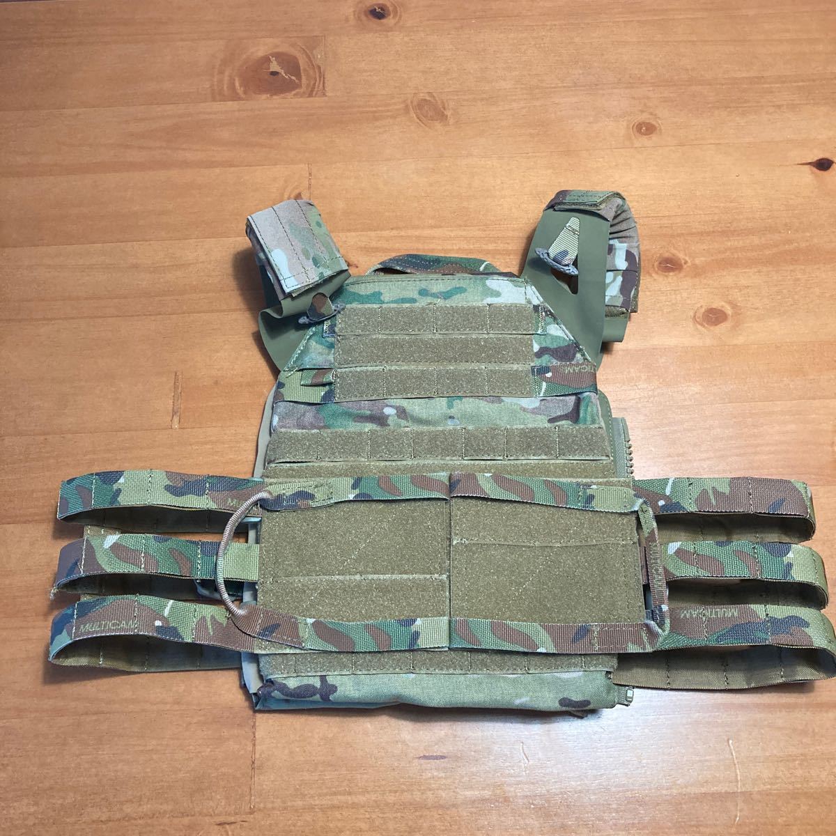EMERSON製 CRYEタイプ ジャンパープレートキャリア マルチカム