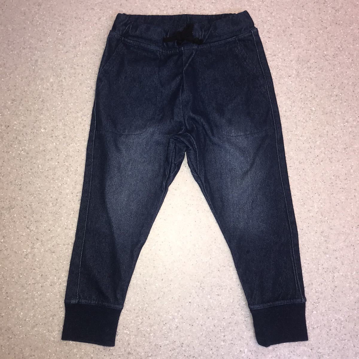 Global Work デニム ロングパンツ キッズm 100cm 110cm 未着用 グローバルワーク 100 95 104cm 売買されたオークション情報 Yahooの商品情報をアーカイブ公開 オークファン Aucfan Com