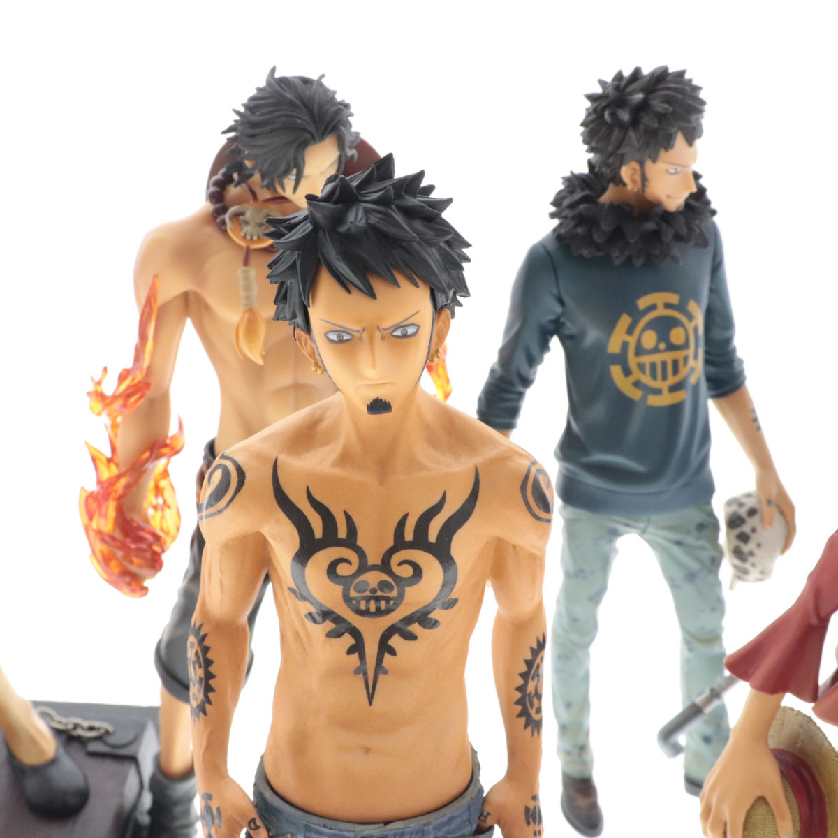 名古屋支店 One Piece ワンピース フィギュア ルフィ エース サボ 等 11点セット まとめ売り One Piece 売買されたオークション情報 Yahooの商品情報をアーカイブ公開 オークファン Aucfan Com