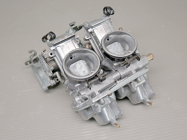☆NSR250R (MC21) 純正 キャブレター 36mm SW2307 【公式通販】