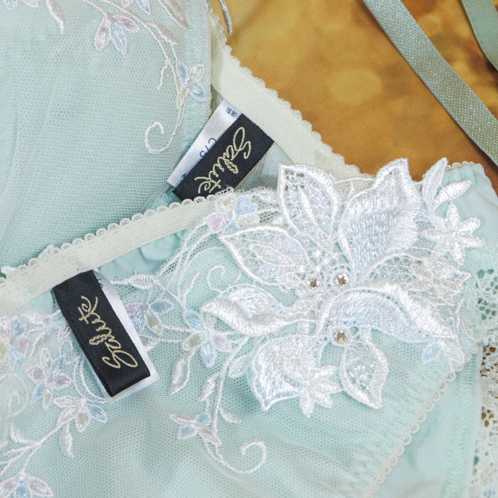 新品AB◆RBE03-SET◆サルート 55G 蒼穹のエロス【Cカップ：75×90 L】清楚ミントに高級スワロフ お嬢様 PBセット♪タンス整理ECO エコ 女装 サルート ワコール 23グループ 蒼穹のエロス 55G 愛らしいファンタジックなPIカラー˚✧\u208a\u204e❝᷀ົཽ〜サルート83グループ