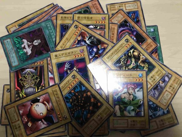 遊戯王 大量 まとめ売り 初期 2期 ノーマル 以上 遊戯王カード セット