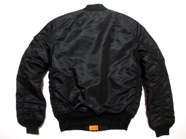 アルファインダストリーズ Alpha Ma 1 L 黒ブラック 赤タグ ミリタリーフライトジャケット ナイロンブルゾンusaf Ma1 メンズ Lサイズ 売買されたオークション情報 Yahooの商品情報をアーカイブ公開 オークファン Aucfan Com