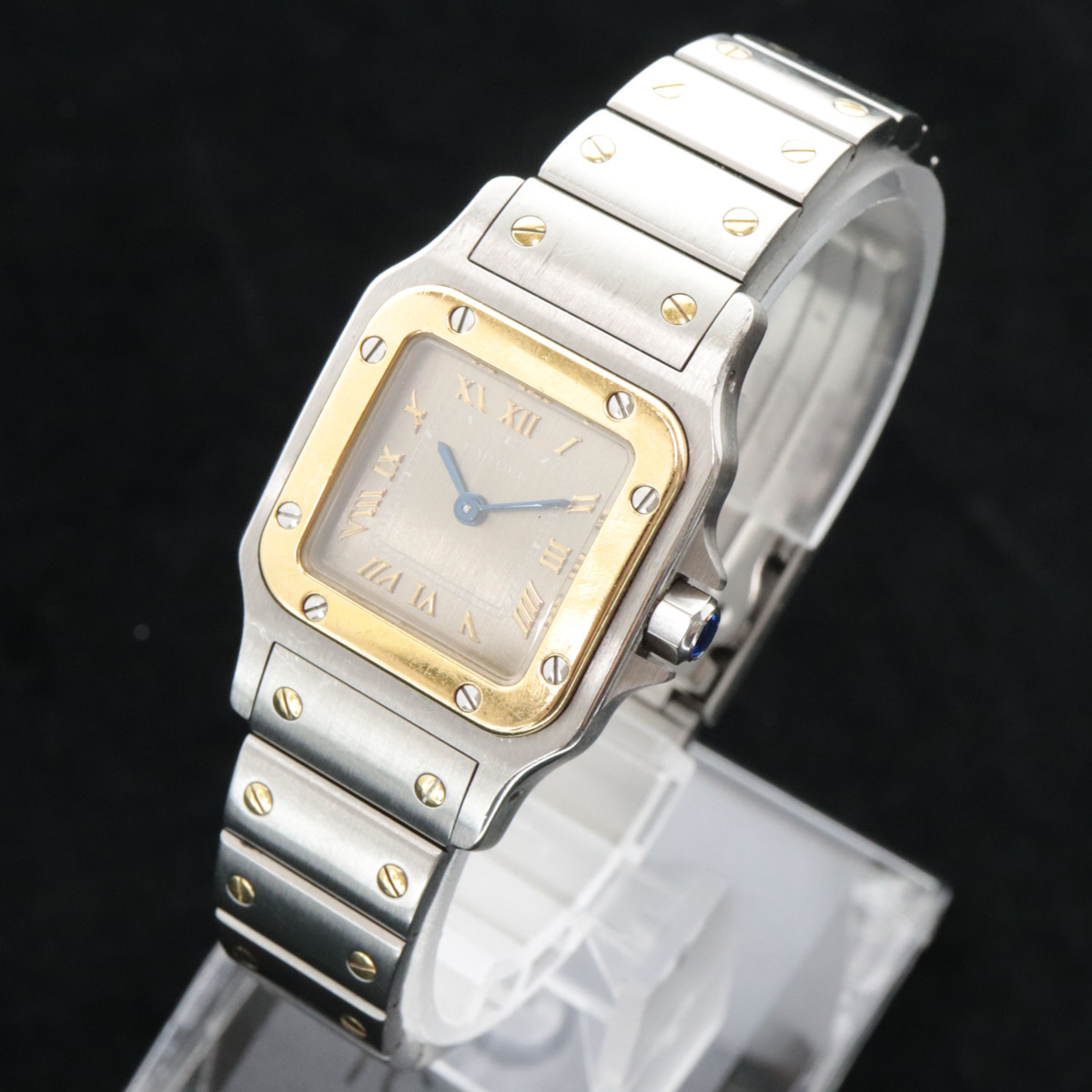 名古屋支店 カルティエ サントス ガルベ 腕時計 クオーツ レディース シルバー 文字盤ゴールド 総重量約56g 動作未確認 ジャンク サントスドゥカルティエ 売買されたオークション情報 Yahooの商品情報をアーカイブ公開 オークファン Aucfan Com