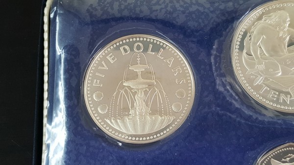 豊富な，得価 A9lll75 1973年フランクリンミント社 プルーフセット