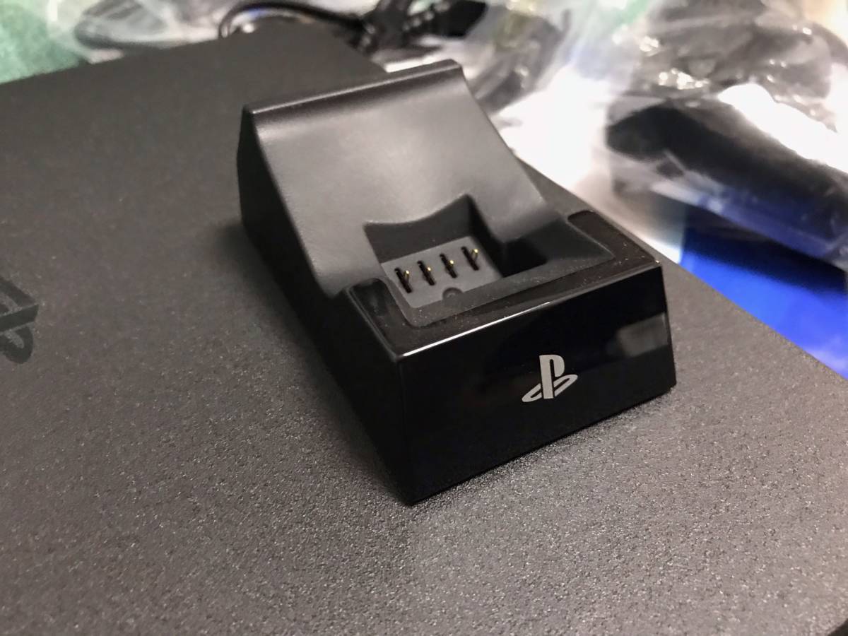SONY PS4 本体 500GB ジェットブラック 中古PlayStation 4 【極美品
