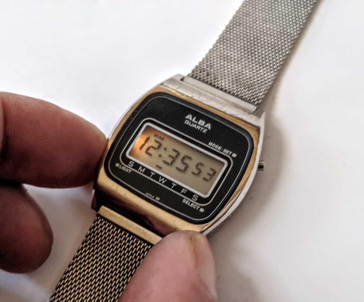 CASIO カシオ ビンテージ デジタル腕時計 電池交換済 動作確認済み 2個 
