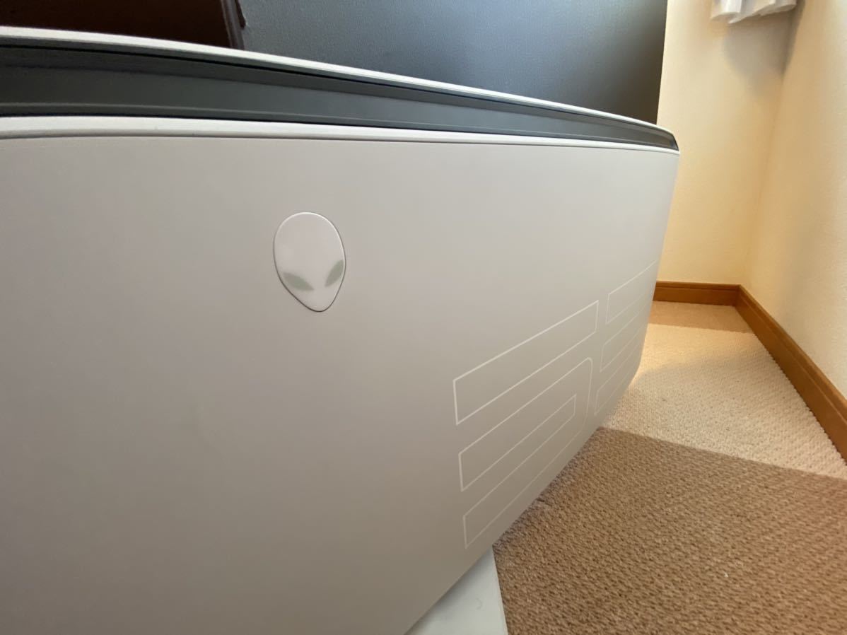ALIENWARE 有機EL 4Kゲーミングモニター 54.6インチ AW5520QF(スピーカー リモコン付/0.5ms/120Hz/FreeSync/DP，HDMIx3)